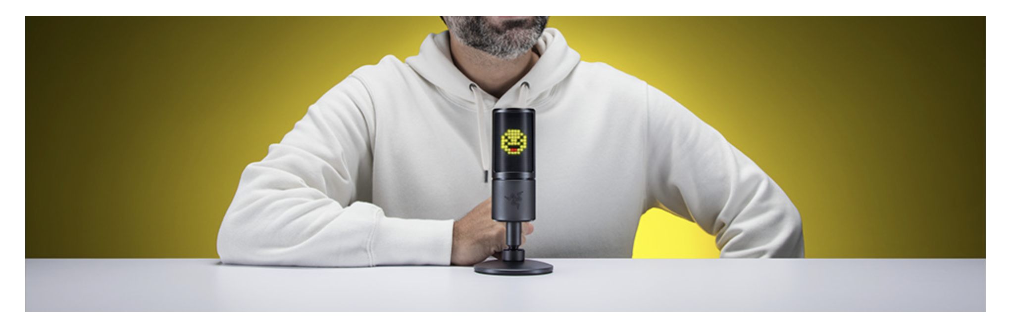 Razer Seiren Emote2